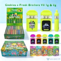 Wholesale Cookies x Freak Brothers V3 dual flavor disposable vape pens 1g 2g full set including display box and devices.