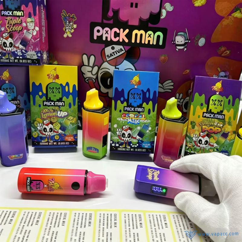 Empty Melt x PackMan 1g 2g vape wholesale collection with display box, single packaging, and hardware units.